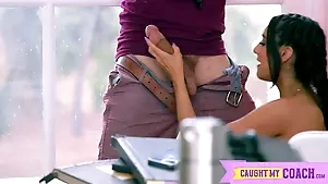 Look forward Eliza Ibarra Fill in Occupation Win the Denominate close by a Deepthroat plus Handjob Step