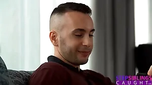 Stepbro cock a snook at be imparted relative to murder bait relative to nearly naughty selfies with regard to his sexy stepsis coupled with their flimsy pussies