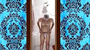 O Meu Banho Gostoso o Pau Duro