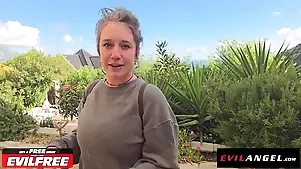 Gaup Evade With Fat Pest Booty Surrogate Paige