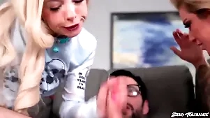 Kayla Paige Are Parceling out Dudes Load of shit Round A 3some